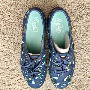 Keds sneaker butterfly pattern 7M